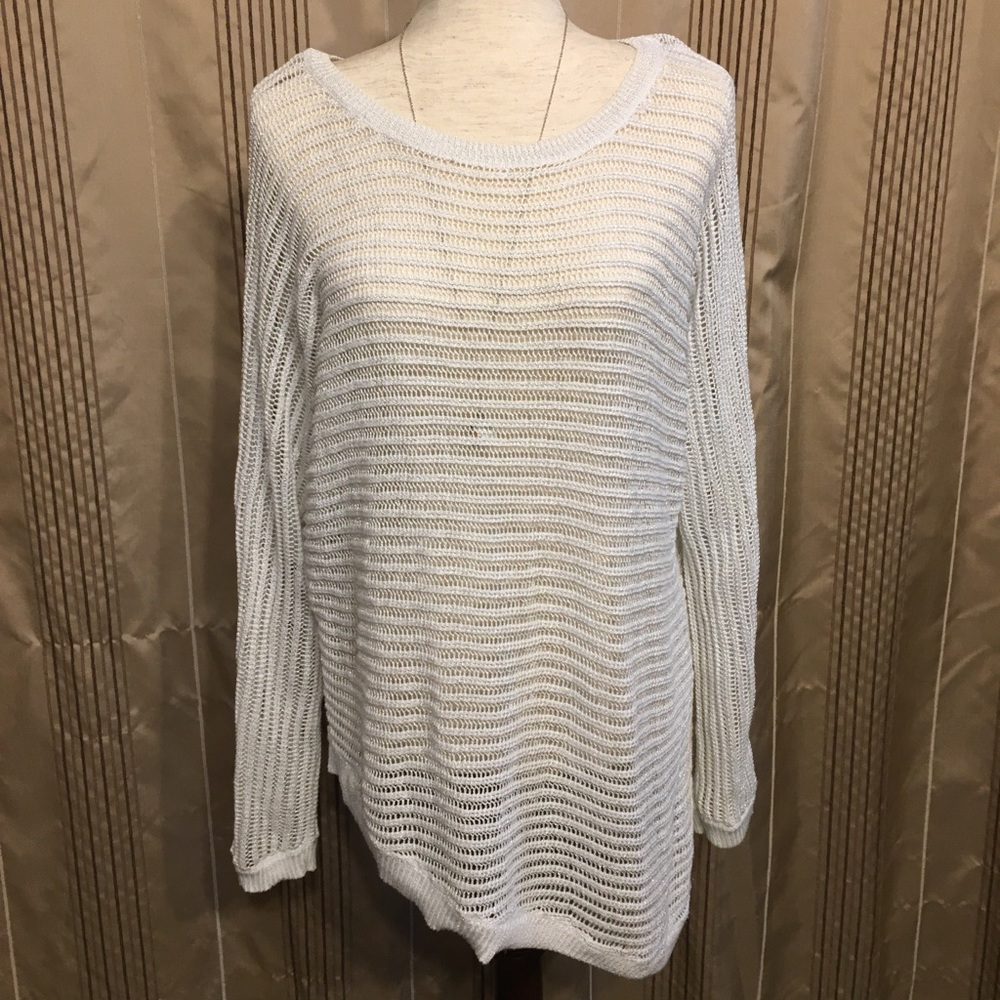 Apt 9 women’s shirt
